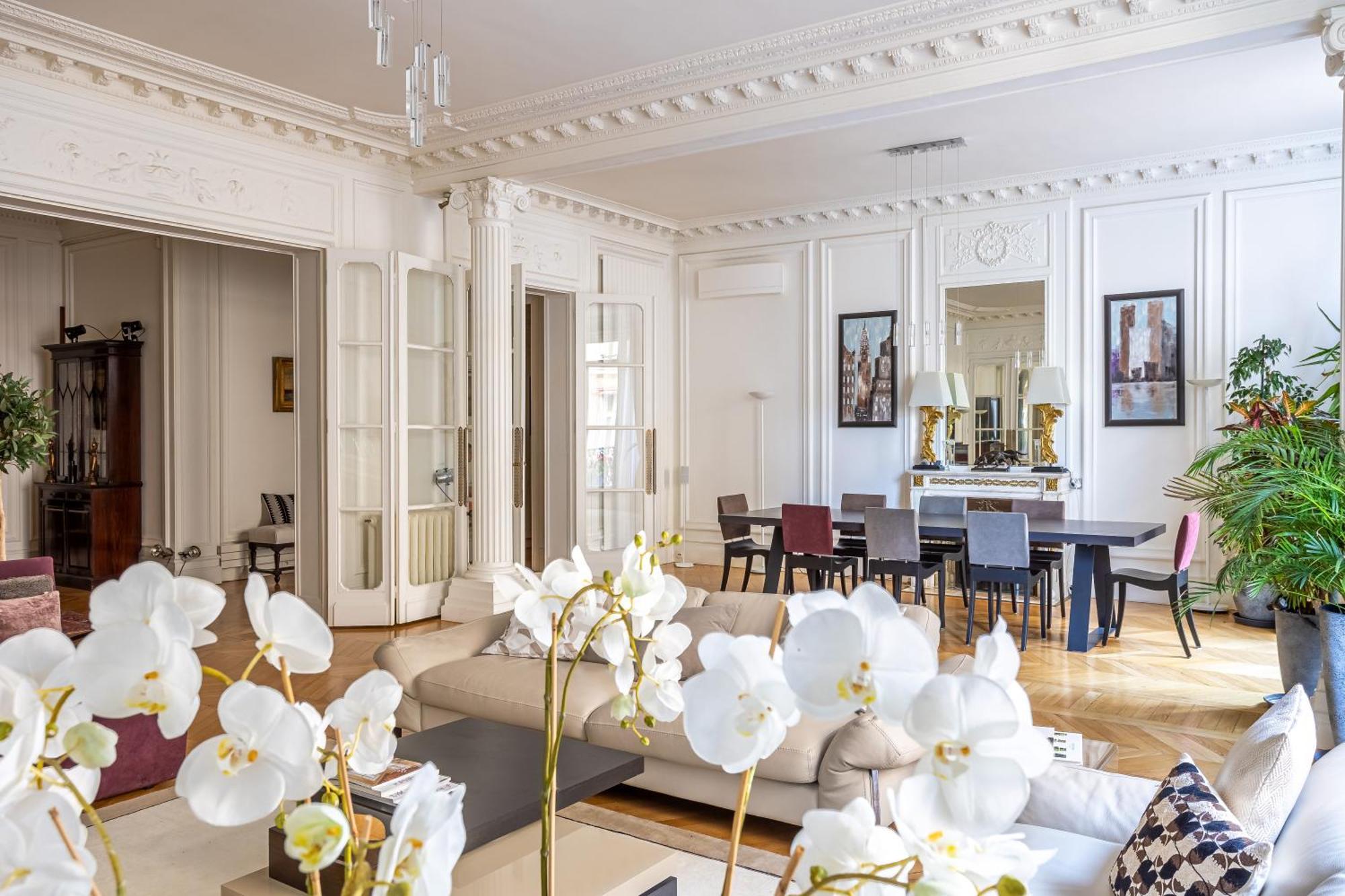 Prestigious Trocadero Parijs